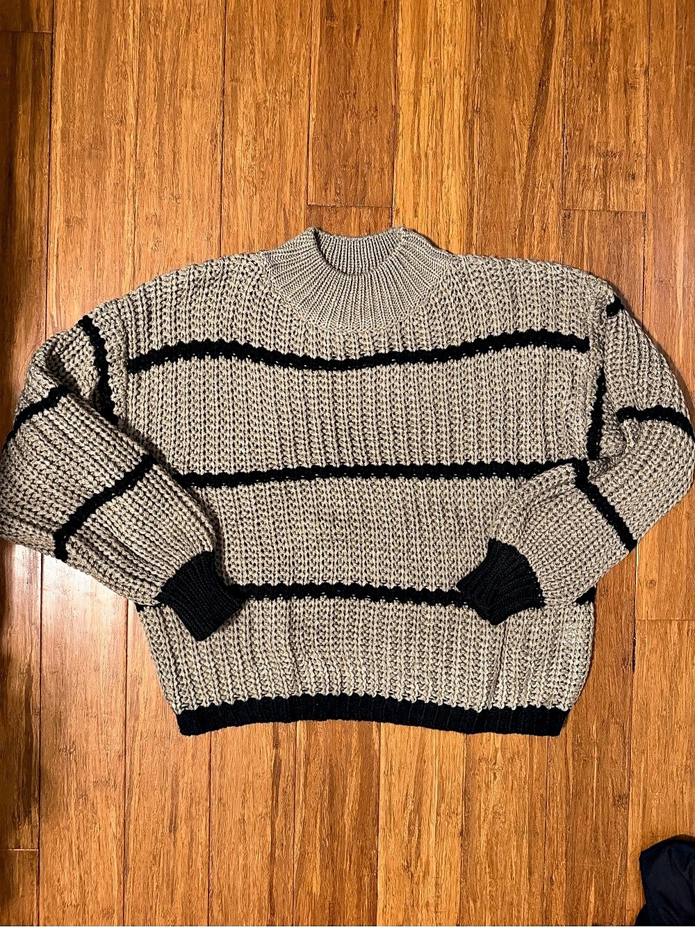 SHEIN Striped Acrylic Sweater Gray & Black Size L